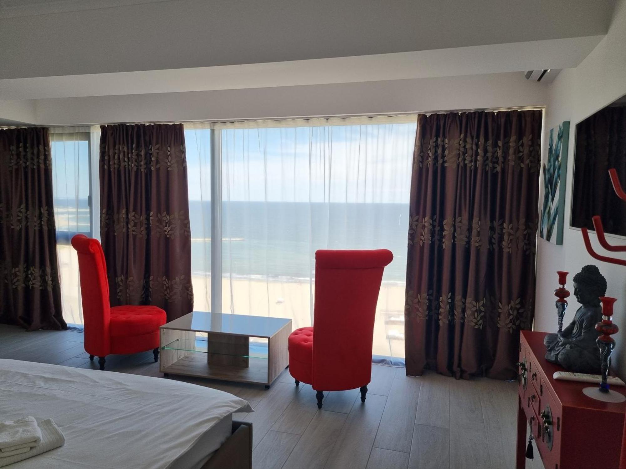 Maritimo Aparthotel Constança Quarto foto