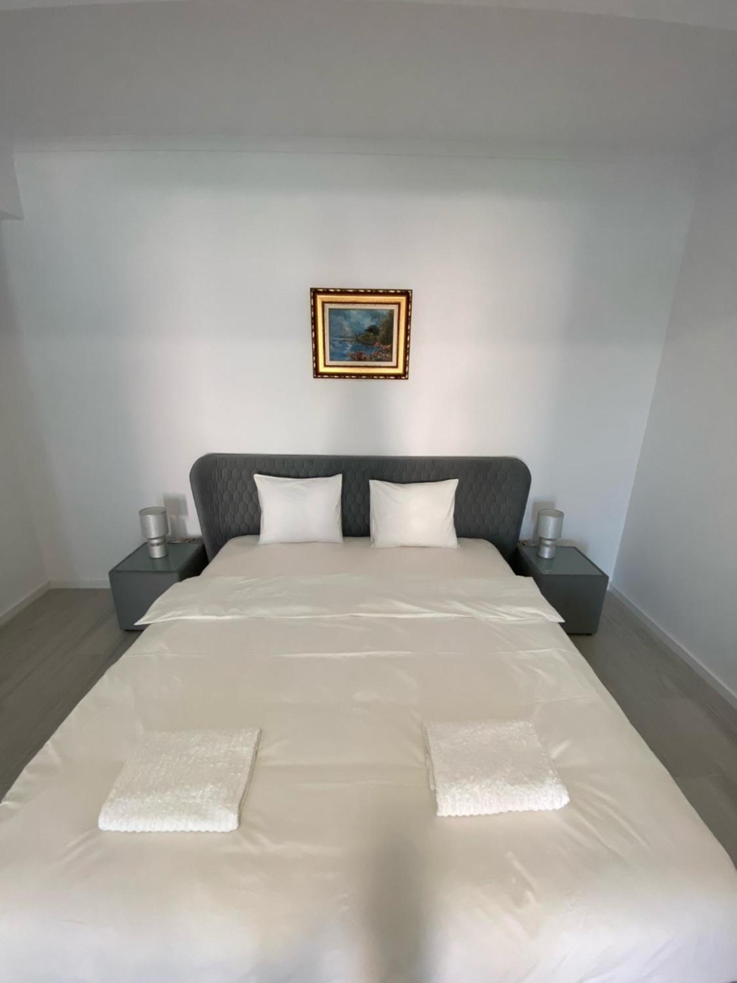 Maritimo Aparthotel Constança Quarto foto